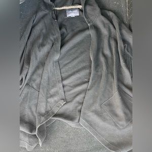 Black 3/4 sleeve hooded cardigan